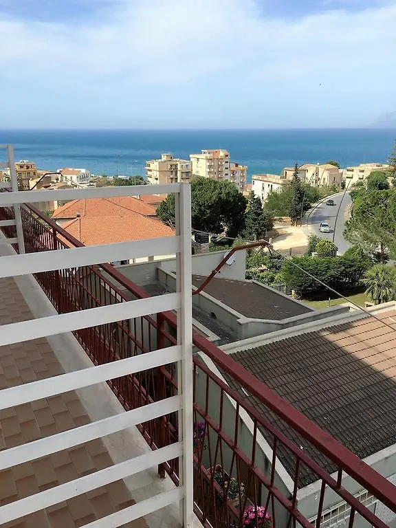 Homestay Da Jaco Apartment Castellammare del Golfo